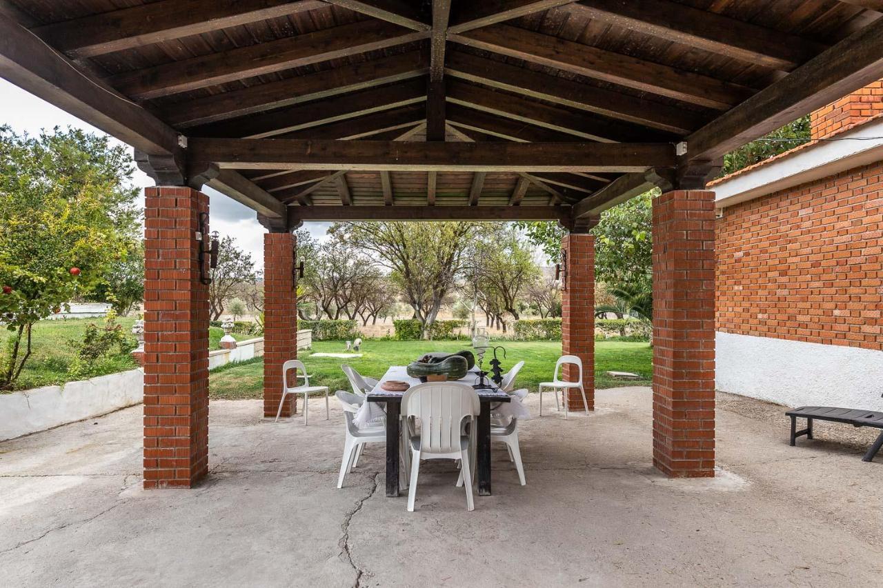 Finca El Relax Colmenar de Oreja Luaran gambar