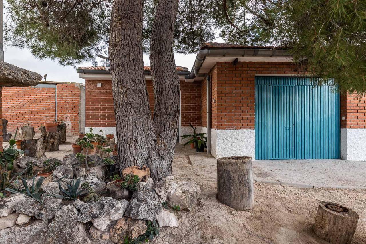 Finca El Relax Colmenar de Oreja Luaran gambar